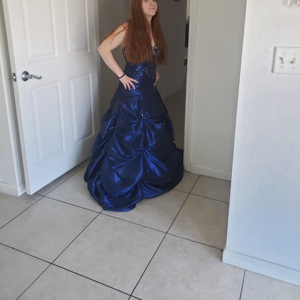 Bark Blur Moril Lee size 7/8